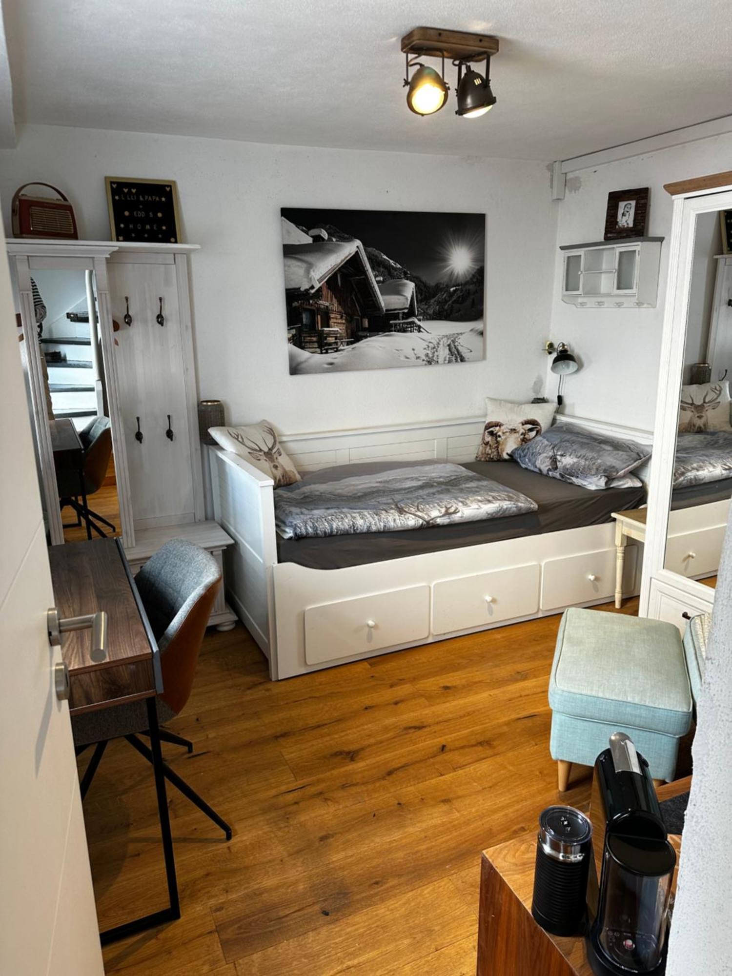 Freudi'S Berghuette Appartement Neuhausen auf den Fildern Buitenkant foto