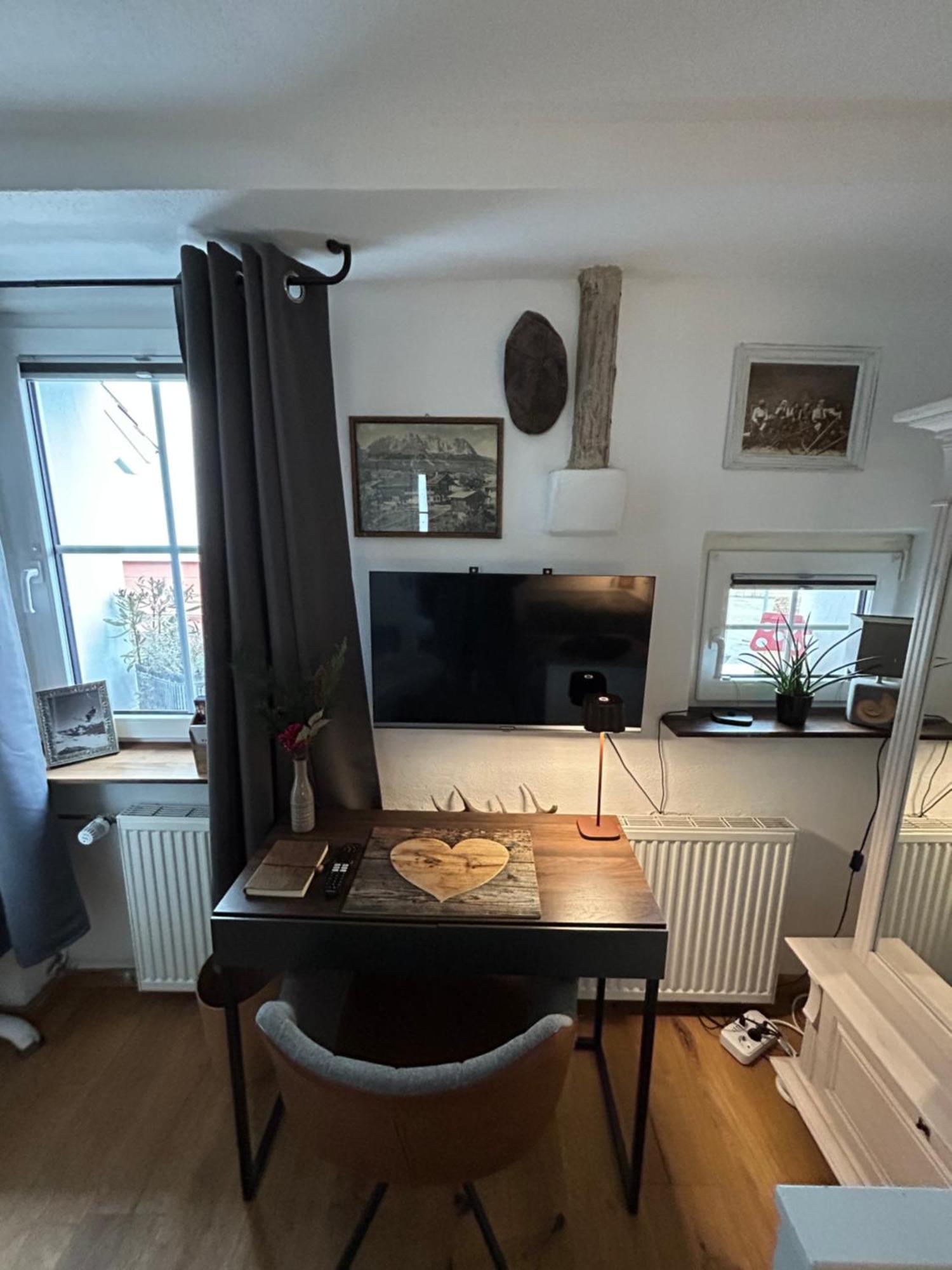Freudi'S Berghuette Appartement Neuhausen auf den Fildern Buitenkant foto